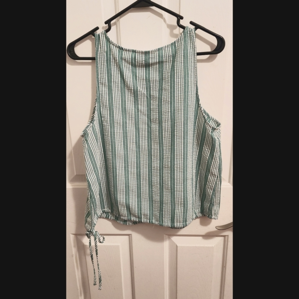 Striped Tank - Picture 2 of 5